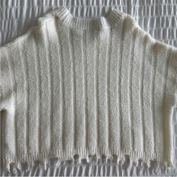 Cream Ribbed Sweater - Picture 5 of 6